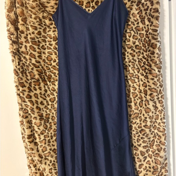 Aritzia Wilfred Navy Blue V-Neck Slip Midi Satin Dress - Picture 3 of 4